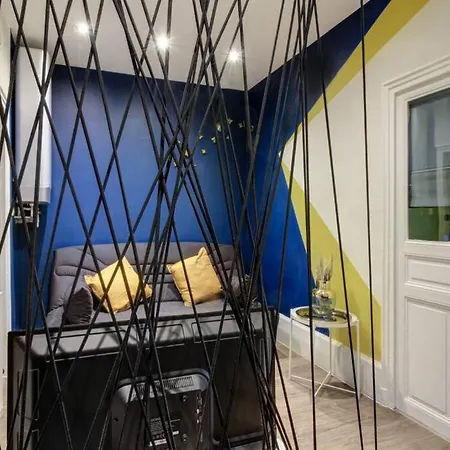 アパート Le Dormeur Du Val - Topdestination - Centre - Classe 3 Etoiles ディジョン