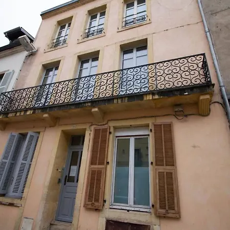 Le Dormeur Du Val - Topdestination - Centre - Classe 3 Etoiles * ディジョン